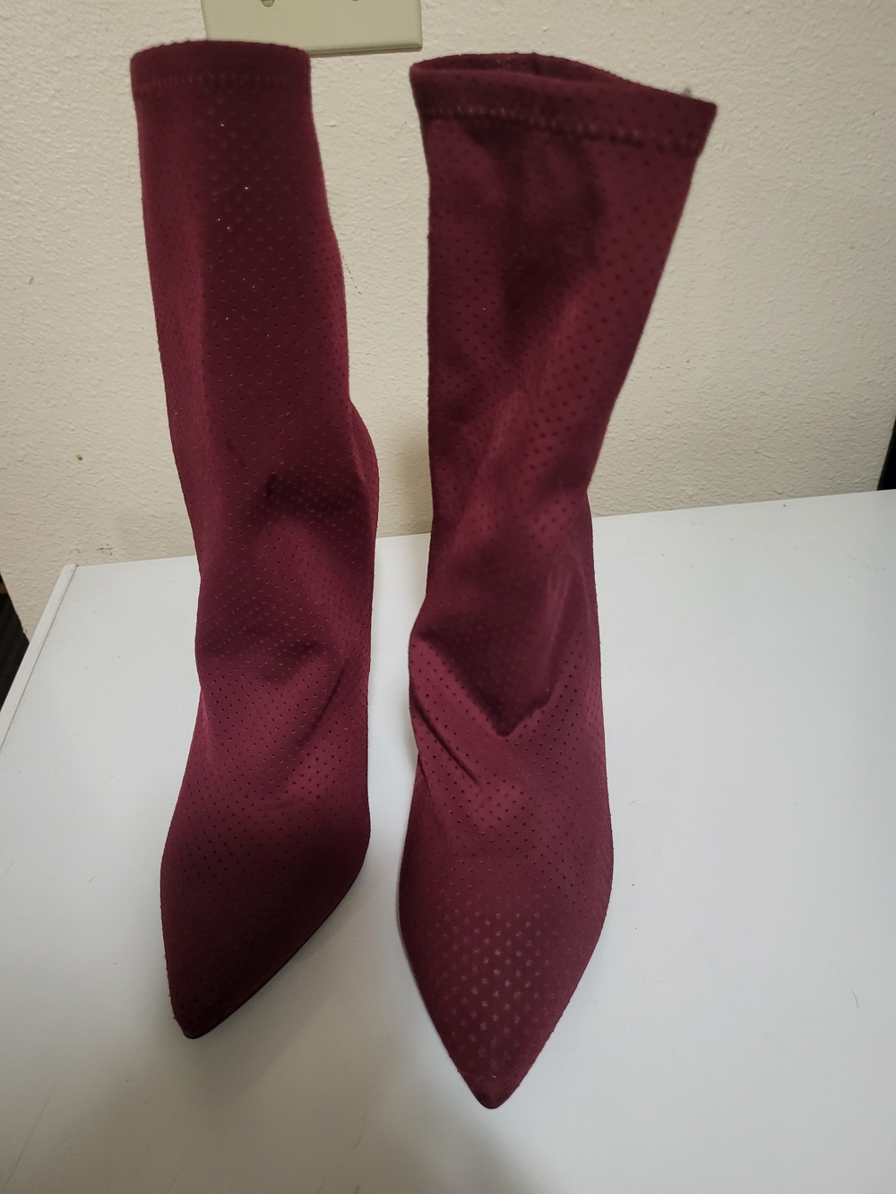 Women's Burgundy Pointed Sock Boots
